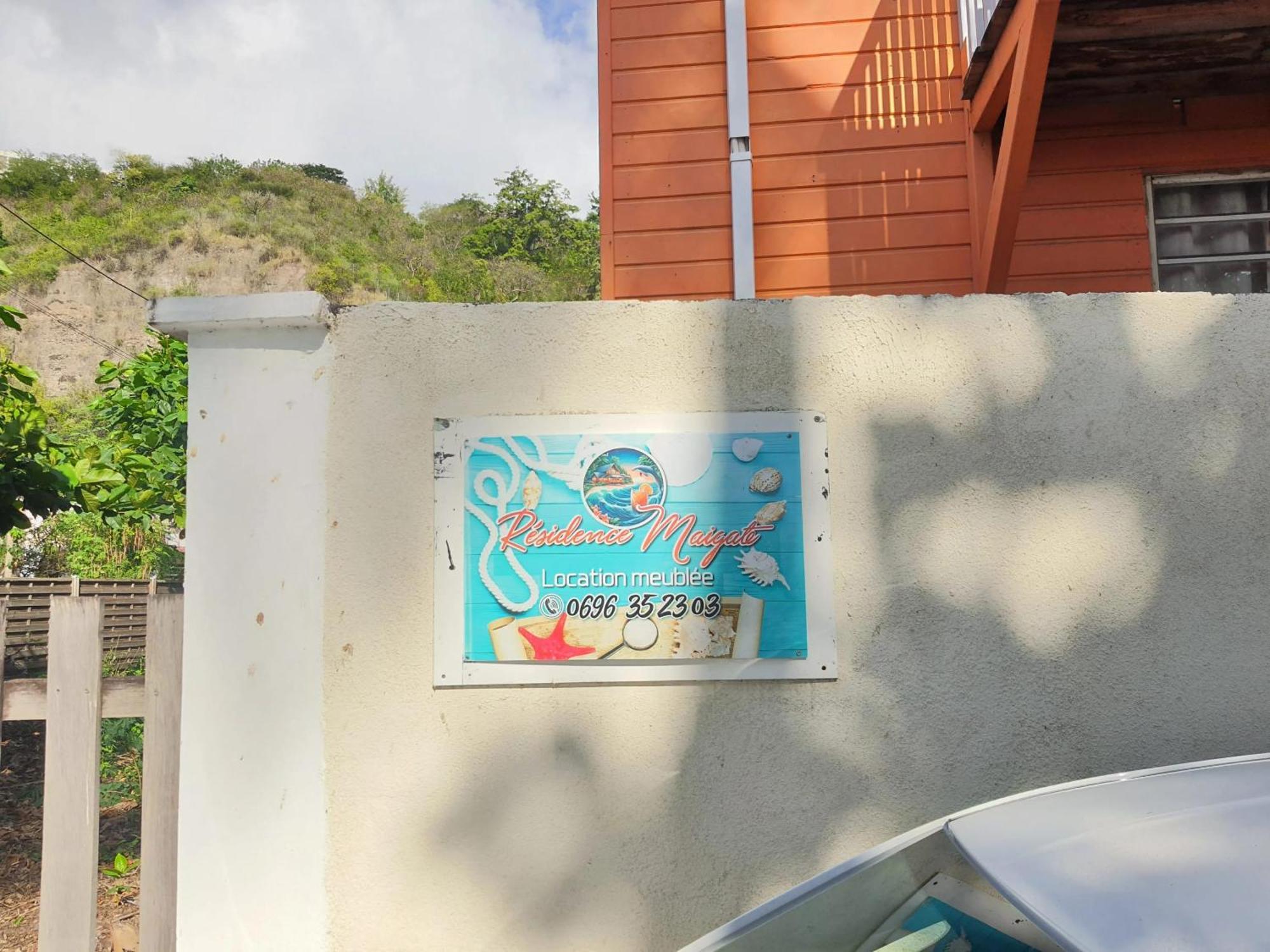 לה קברה Appartement Cosy Au Carbet Avec Balcon Et Vue Sur Mer 70 M² מראה חיצוני תמונה